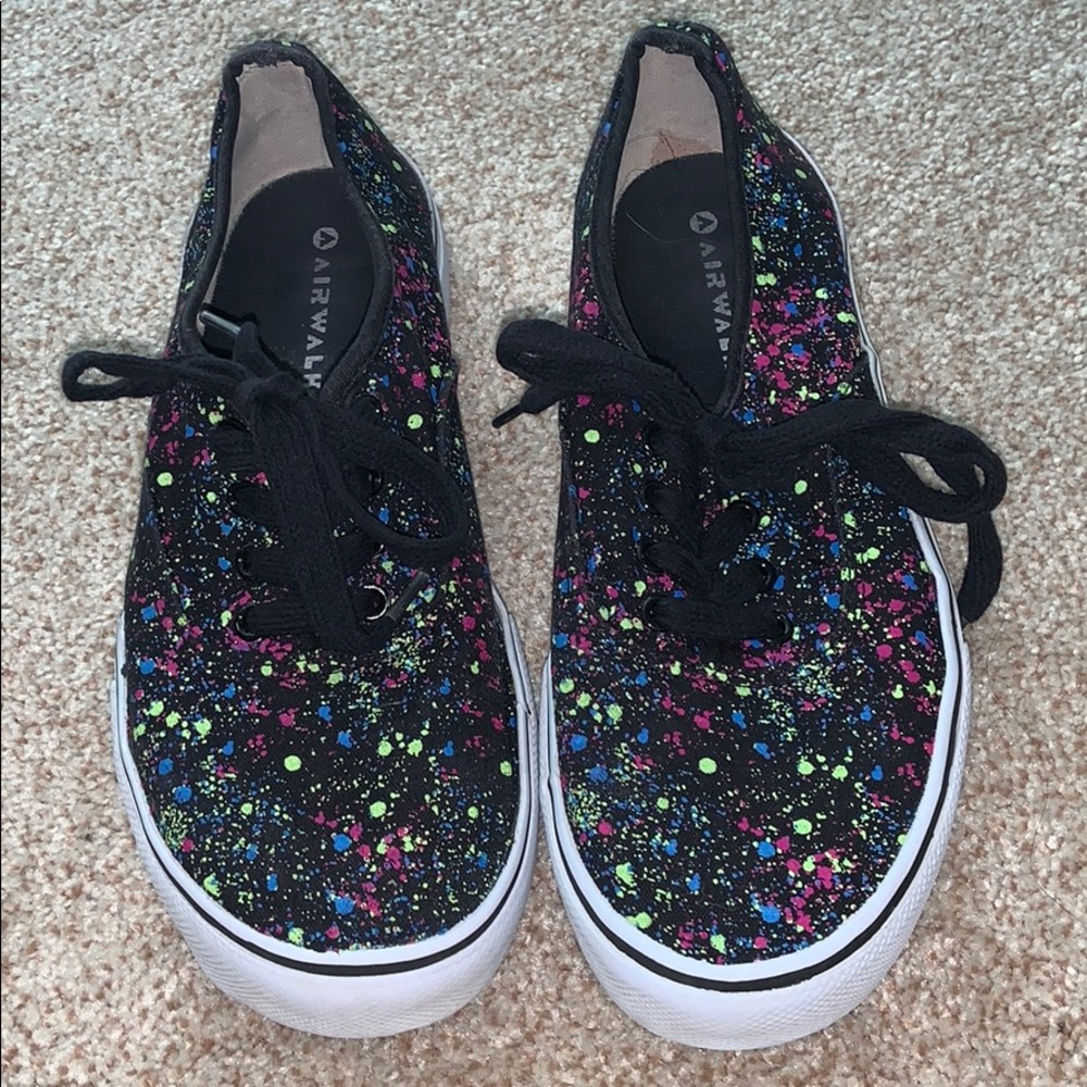 Canvas tennis- black w/ splats green, blue, pink